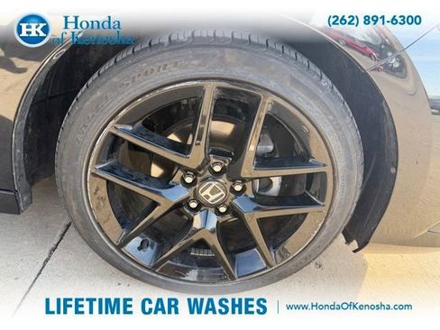 Used 2024 Honda Civic Sport image 3