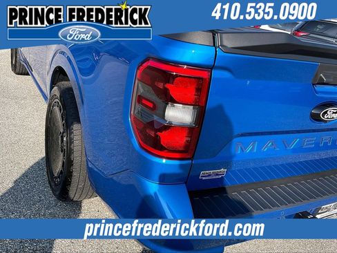 Used 2025 Ford Maverick Lobo image 28