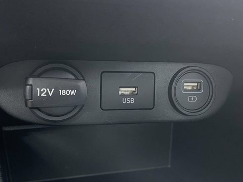 Certified 2023 Hyundai Elantra Blue FWD image 20