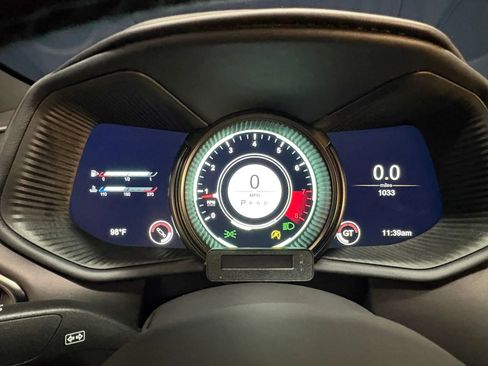 Used 2023 Aston Martin DB11 Volante RWD image 24