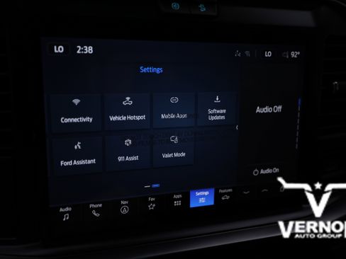 New 2026 Ford F250 Lariat w/ Chrome Package image 36