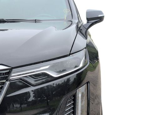 Certified 2024 Cadillac XT6 Luxury FWD image 12