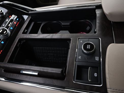 Certified 2022 Lincoln Navigator Reserve image 32