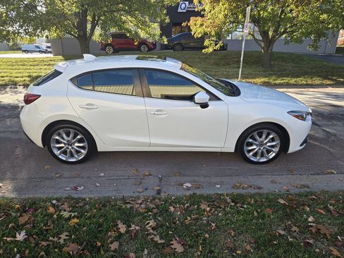 Used 2014 MAZDA MAZDA3 s Grand Touring image 5