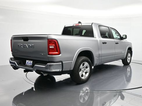 Used 2025 RAM 1500 Big Horn AWD/4WD image 5