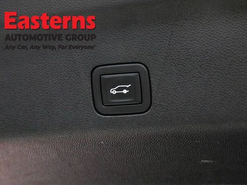 Used 2023 Chevrolet Tahoe LT image 23