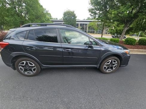 Used 2019 Subaru Crosstrek 2.0i Limited w/ Moonroof Package w/Navigation AWD/4WD image 10
