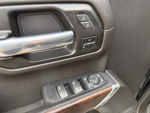 Used 2021 GMC Sierra 1500 SLT AWD/4WD image 15
