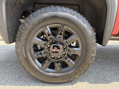 New 2026 GMC Sierra 2500 AT4 w/ AT4 Premium Plus Package image 25