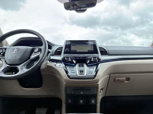Used 2024 Honda Odyssey Elite image 30