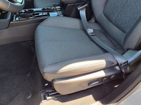 Used 2026 Subaru Forester Premium AWD/4WD image 25