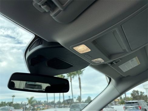 New 2025 Ford Escape SE w/ PHEV Premium Package image 23