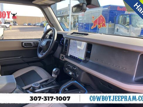 Used 2024 Ford Bronco Wildtrak image 42