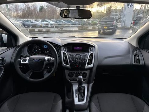 Used 2012 Ford Focus SE image 12