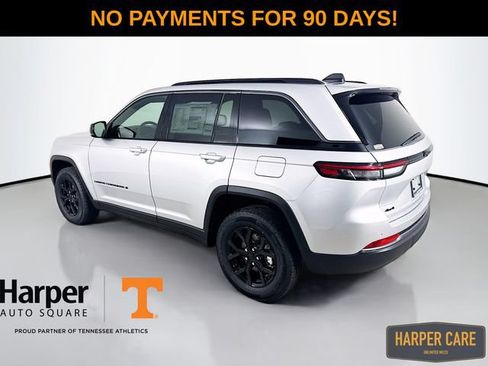 New 2026 Jeep Grand Cherokee Altitude AWD/4WD image 9