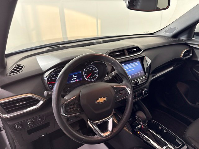 Used 2023 Chevrolet TrailBlazer ACTIV w/ Technology Package AWD/4WD image 17