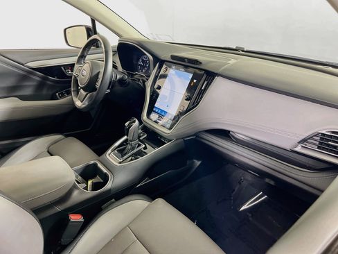 Used 2023 Subaru Outback Limited AWD/4WD image 29