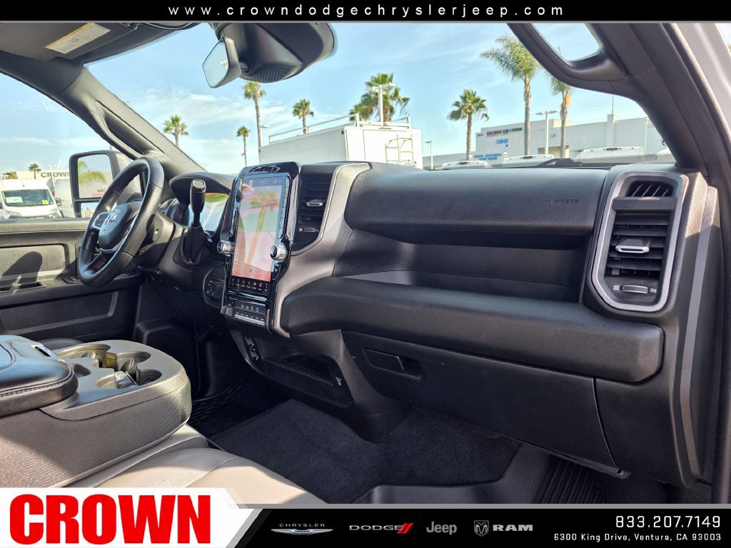 Used 2026 RAM 3500 Tradesman AWD/4WD image 12
