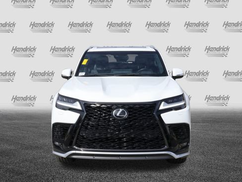 Used 2023 Lexus LX 600 F Sport image 3