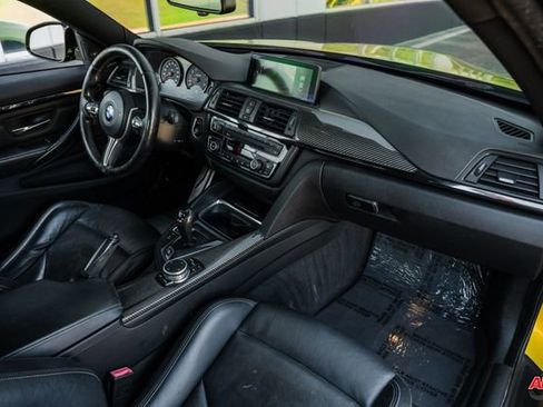 Used 2015 BMW M4 Coupe image 23