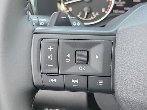 New 2026 Nissan Pathfinder SV FWD image 11