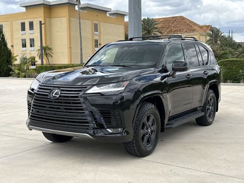 New 2026 Lexus LX 700h Overtrail AWD/4WD image 9