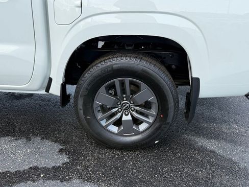 New 2026 Nissan Frontier SV AWD/4WD image 41