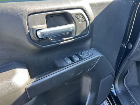 Used 2022 Chevrolet Silverado 1500 Custom w/ Rally Edition image 15