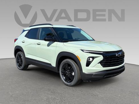 New 2026 Chevrolet TrailBlazer LT w/ Midnight Edition image 1