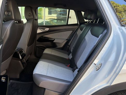 Certified 2024 Volkswagen ID.4 2WD image 15