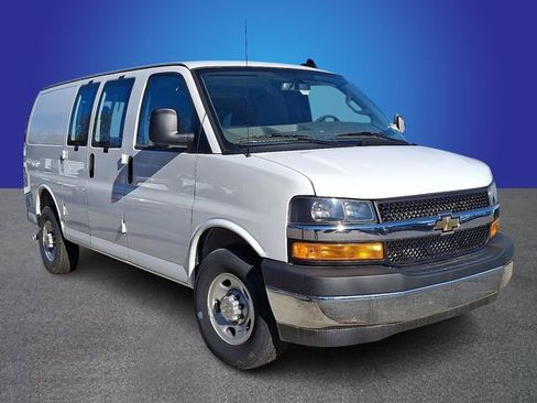 New 2024 Chevrolet Express 2500 w/ Driver Convenience Package image 3