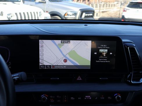 Used 2023 Kia Sportage X-Line w/ X-Line Premium Package image 20