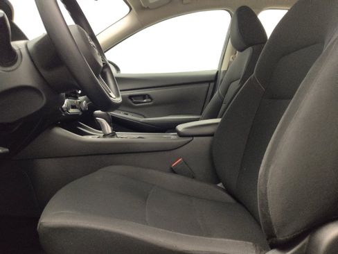 Used 2024 Nissan Sentra S FWD image 17