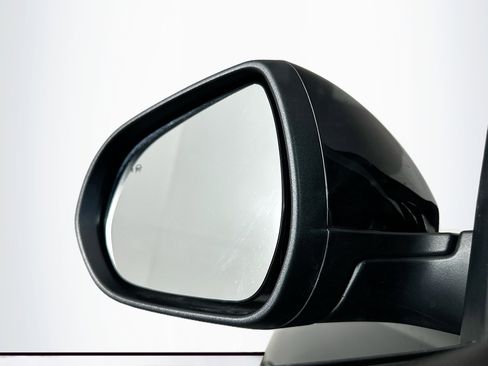 Used 2025 Buick Encore GX Preferred image 16