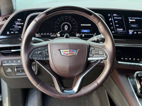 Used 2024 Cadillac Escalade ESV Sport Platinum w/ LPO, ONYX Package AWD/4WD image 24