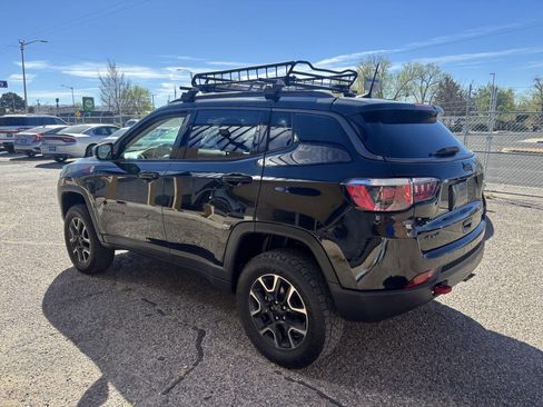 Used 2019 Jeep Compass Trailhawk w/ Popular Equipment Group AWD/4WD image 23