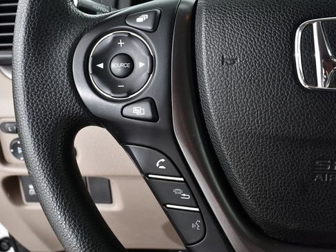 Used 2016 Honda Pilot EX image 33