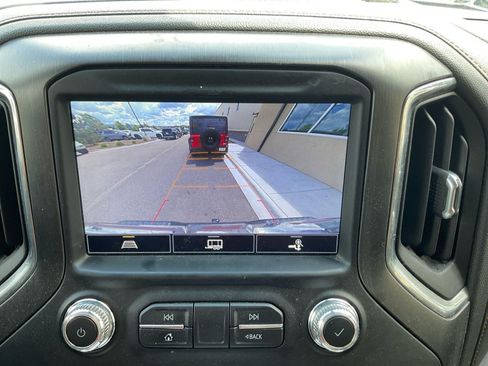 Used 2022 GMC Sierra 2500 AT4 AWD/4WD image 18