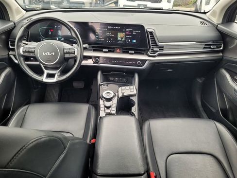 Certified 2023 Kia Sportage EX AWD/4WD image 17