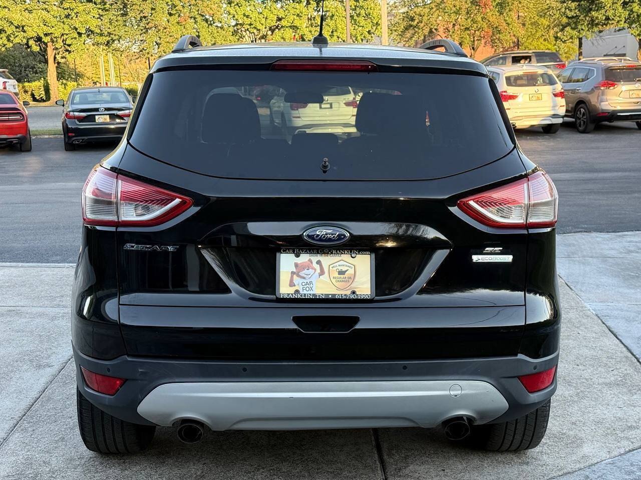 Used 2016 Ford Escape SE w/ Equipment Group 201A FWD image 4