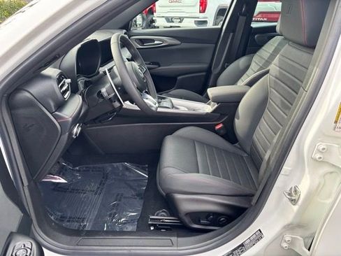 Used 2024 Dodge Hornet R/T image 6