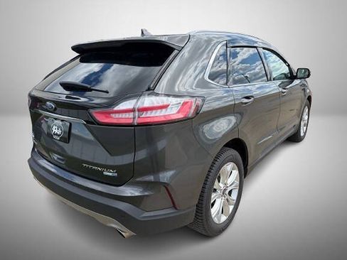 Used 2020 Ford Edge Titanium AWD/4WD image 4