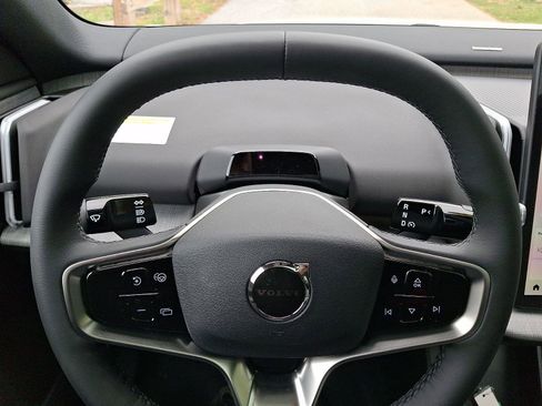 New 2026 Volvo EX30 Ultra w/ Climate Package AWD/4WD image 12
