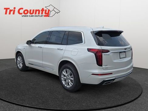 Used 2023 Cadillac XT6 Luxury AWD/4WD image 6