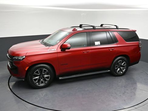 Used 2021 Chevrolet Tahoe Z71 w/ Z71 Off-Road Package image 30