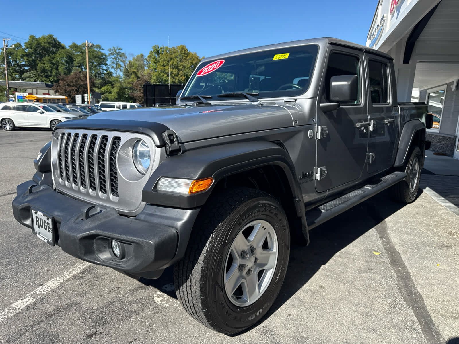 Used 2020 Jeep Gladiator Sport w/ Quick Order Package 24S AWD/4WD image 8
