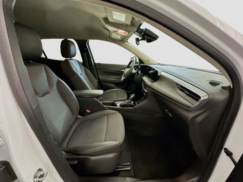 Used 2025 Buick Encore GX Preferred image 32