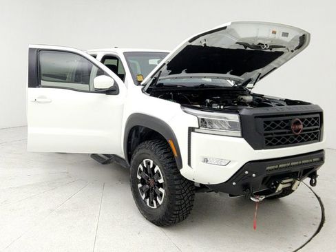 Used 2023 Nissan Frontier PRO-4X w/ Technology Package image 10