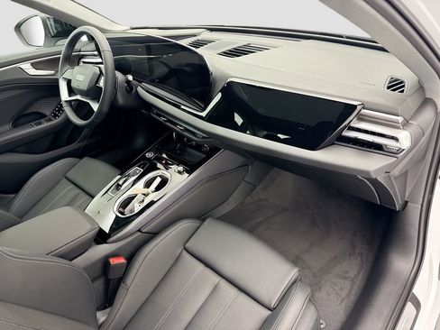 Used 2026 Audi A6 Premium Plus AWD/4WD image 16