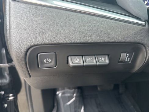 Used 2023 Buick Enclave Premium w/ Experience Buick Package image 30